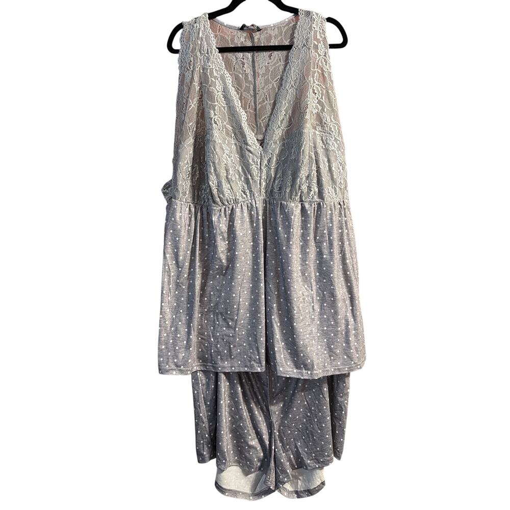 BLOOMCHIC Women's Plus Size Gray & White Polka Dot Pajama Set Size 28 4X